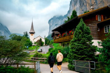 Walking in Lauterbrunnen